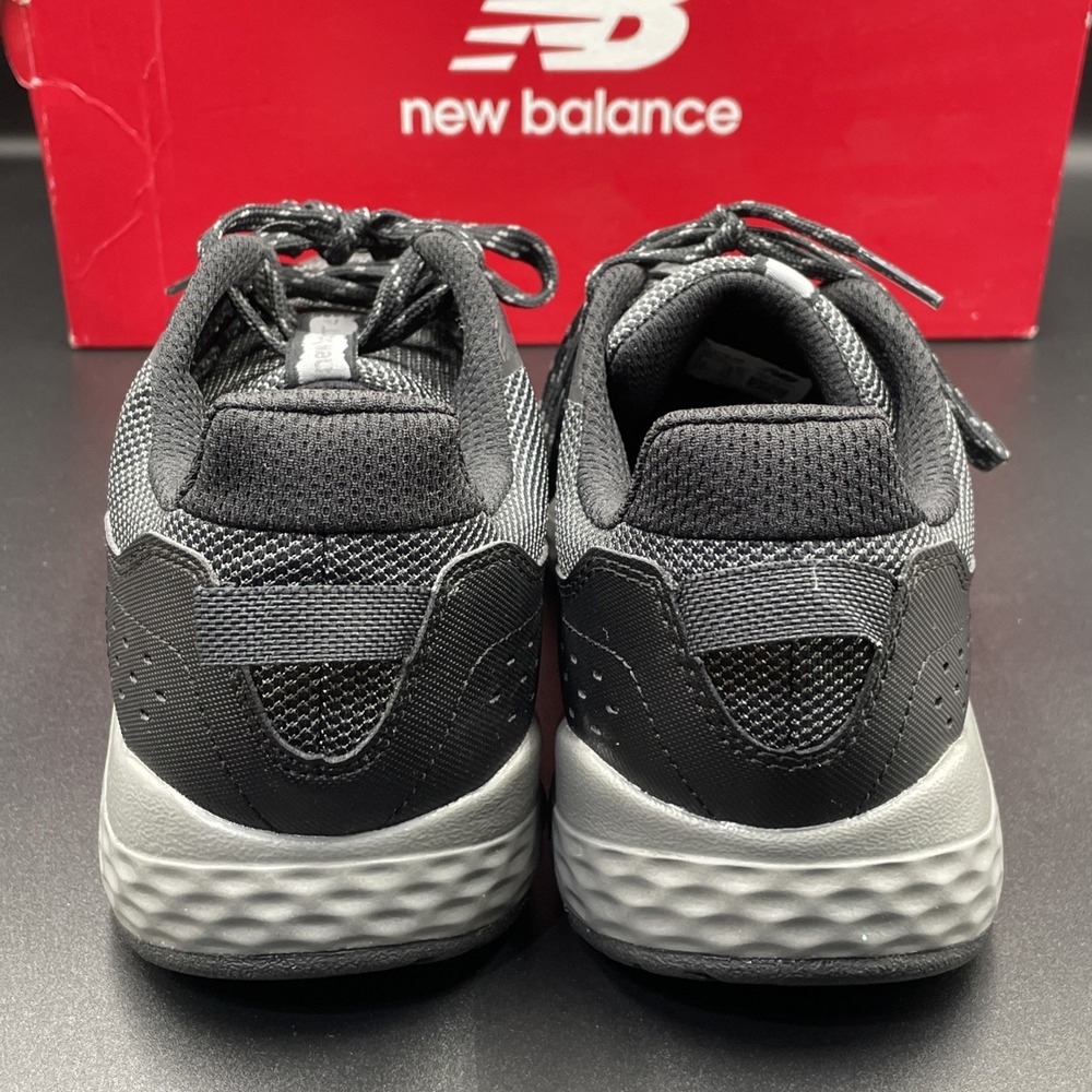 New Balance 410v8 Trail Running Shoes Black Grey MT410LB8 Mens Size 9 4E WIDE - Picture 4 of 7